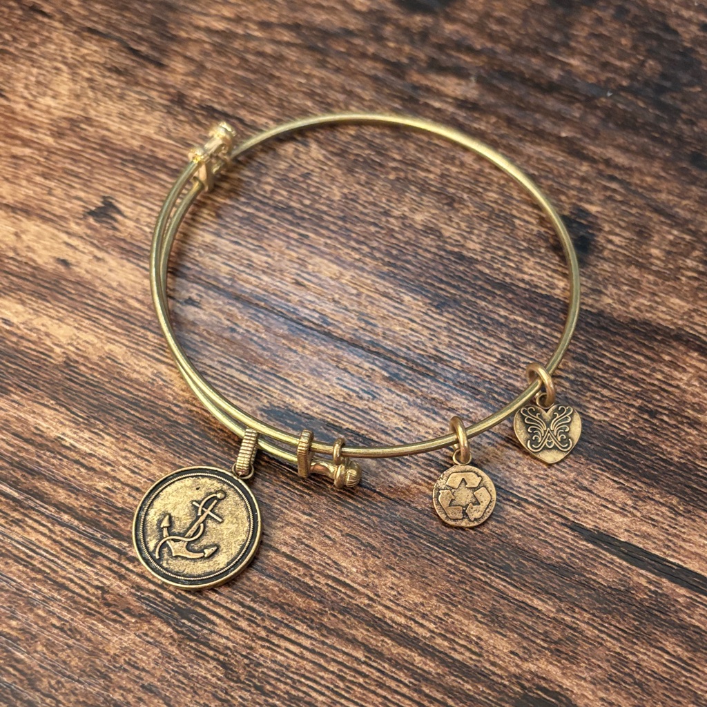 Angelica Collection Antique Yellow Finish Brass Anchor Expandable Bangle